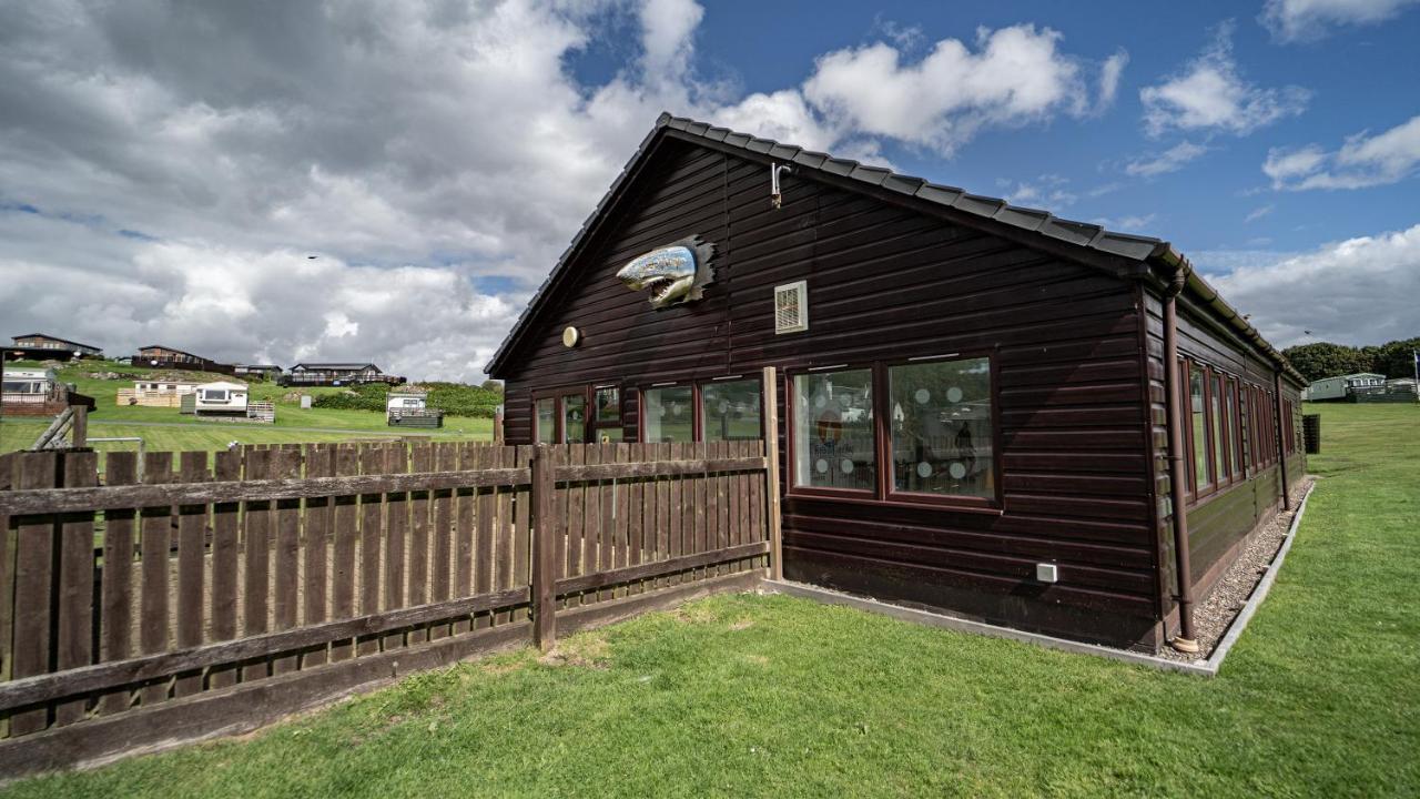 Caravan Rabbit House No 81 At Three Lochs Holiday Park Newton Stewart Exterior photo