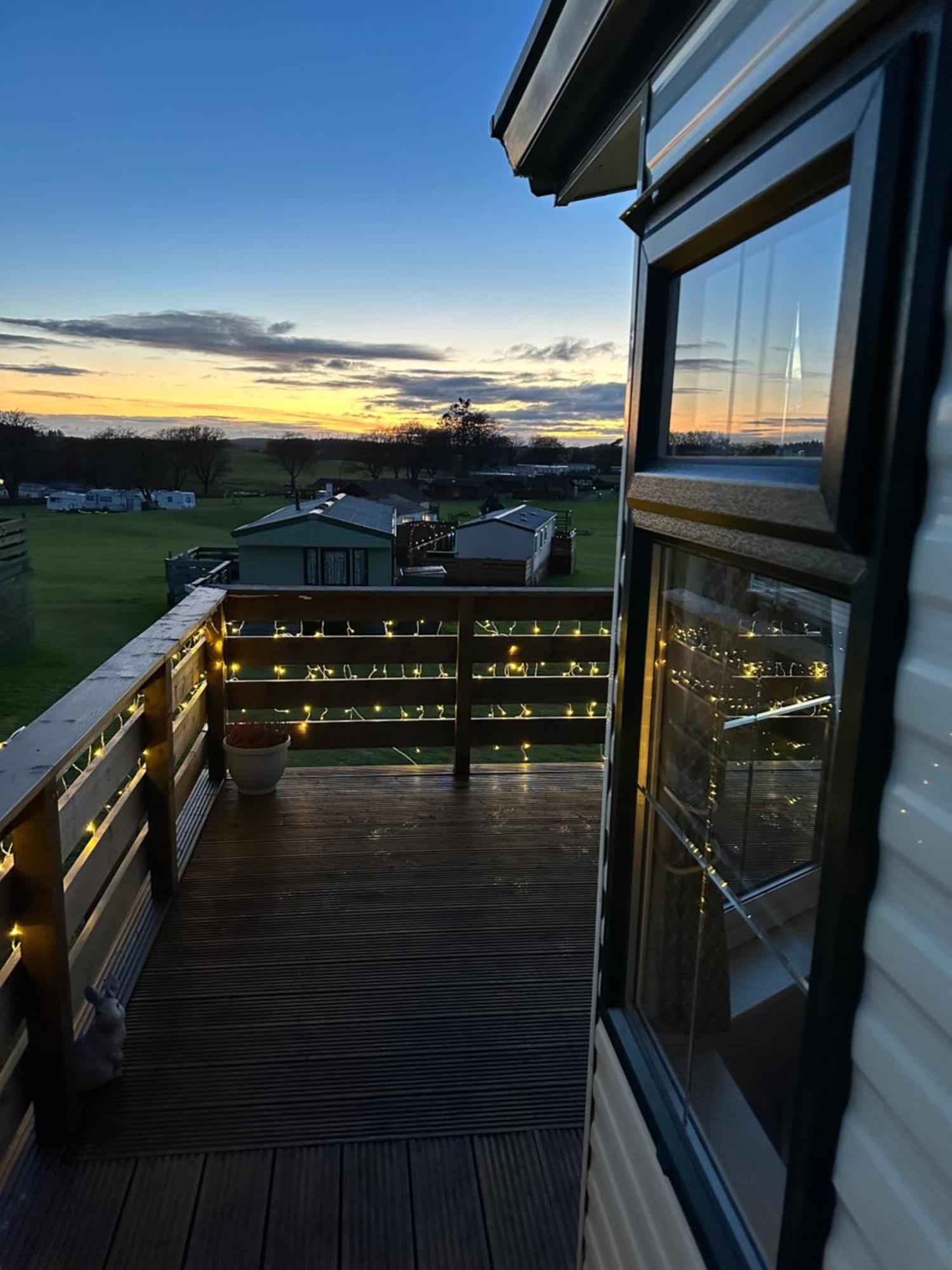 Caravan Rabbit House No 81 At Three Lochs Holiday Park Newton Stewart Exterior photo
